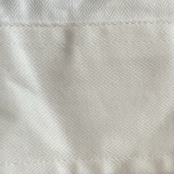 Cat & Jack Boys White Button Down Herringbone Pattern Long Sleeve Shirt Youth XL - Picture 4 of 6